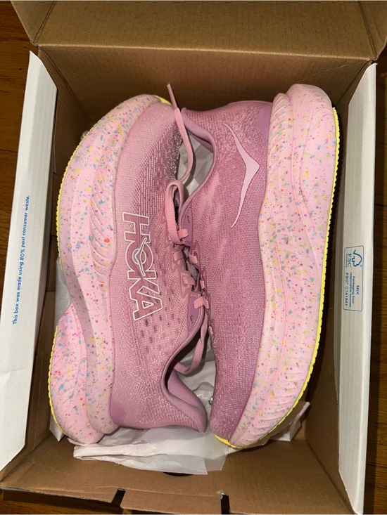 Hoka Shoes - Hoka Pink Lemonade Running Shoes size 6
